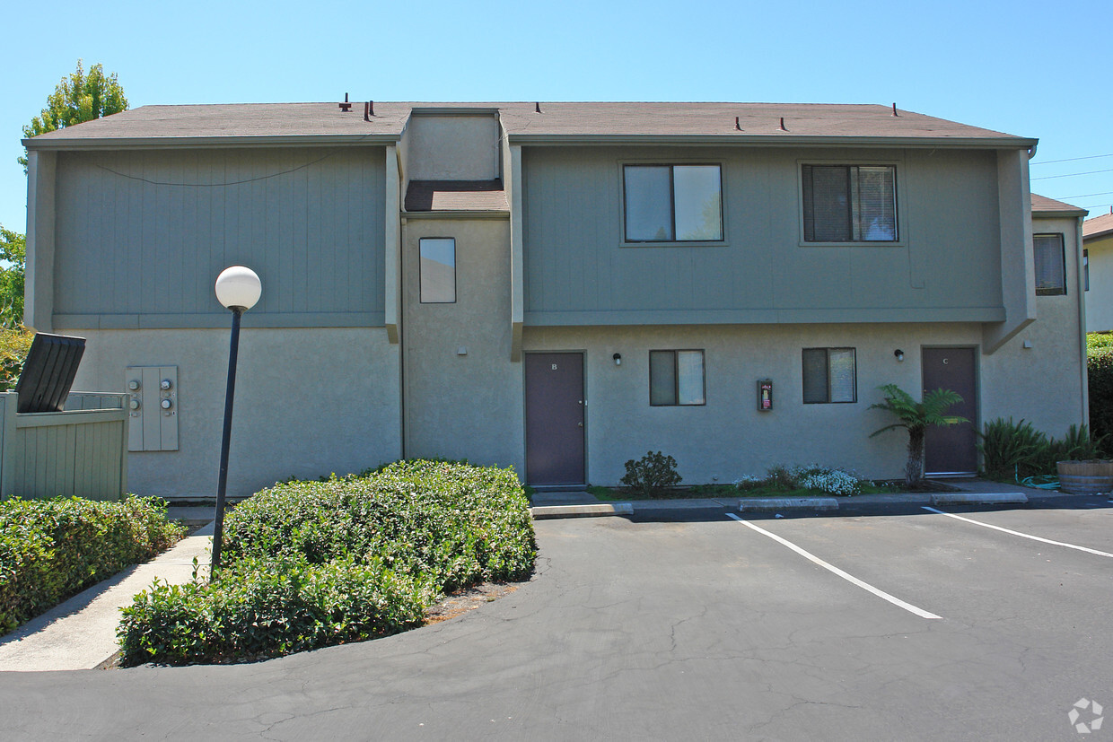 Building Photo - Alicita Ct