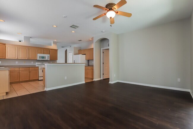 Foto del edificio - 6717 Cambridge Park Dr