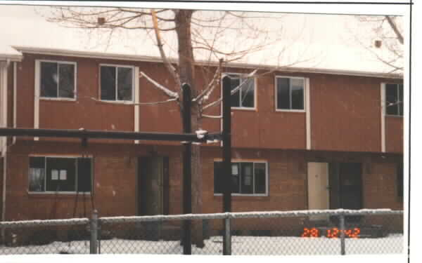 Foto principal - 944-980 Sheridan Blvd