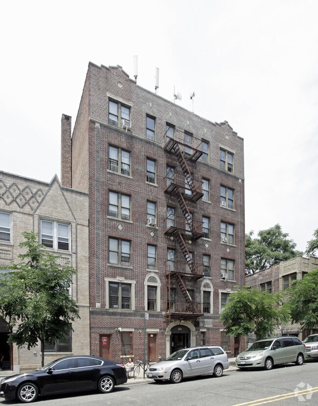 2431 Crotona Ave Bronx, NY 10458 Rentals Bronx, NY