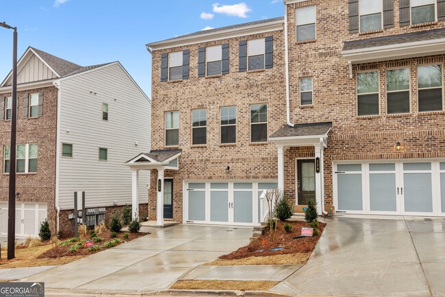 Building Photo - 135 Matson Run SW