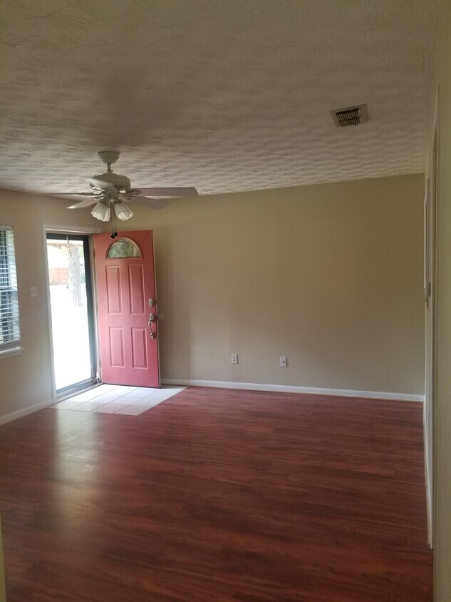 1305 Ann Arbor Dr, Corsicana, TX 75110 House Rental in Corsicana, TX