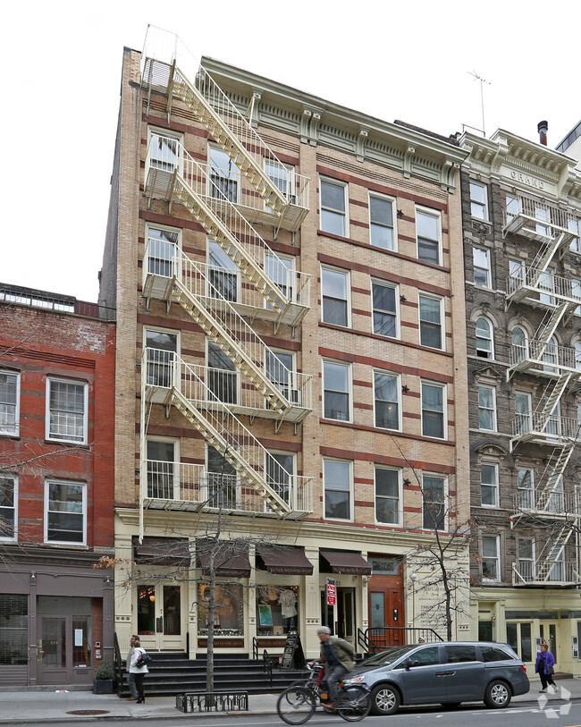 Primary Photo - 351-353 W Broadway