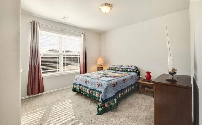 Foto del edificio - 11304 N 148th E Ave