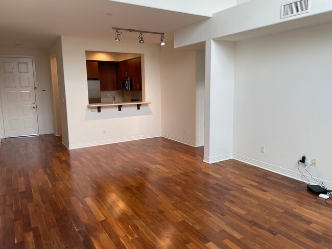 Living Room - 7100 Playa Vista Dr
