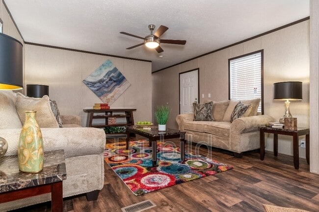 Building Photo - 11541 Cedar Lake Dr