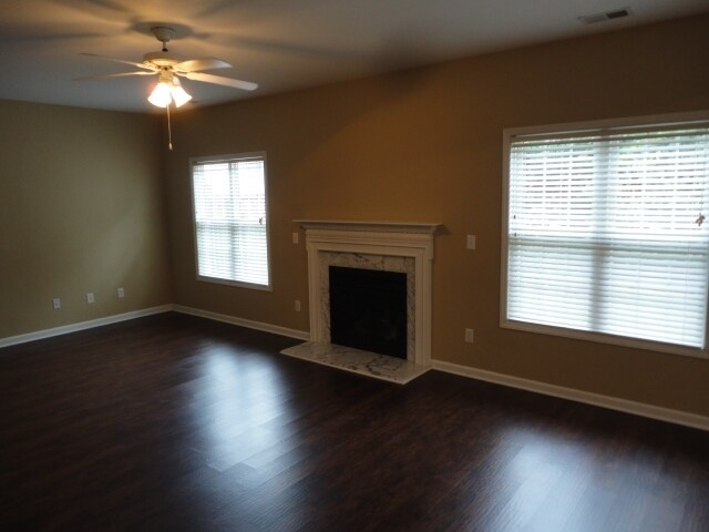 Foto del edificio - 8316 Neuse Lawn Rd