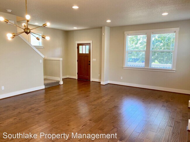 Foto del edificio - 4 br, 2.5 bath House - 14997 NW Rossetta St
