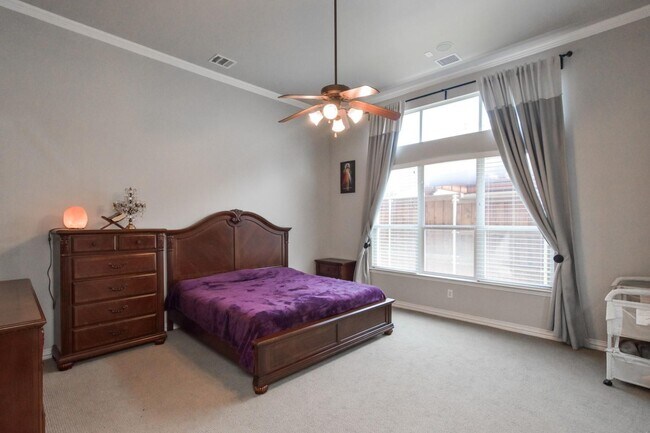 Foto del edificio - 9750 Candlewood Dr