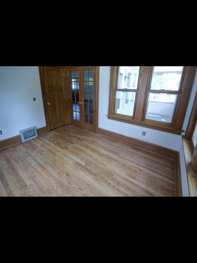 Foto del edificio - 6216 W Richmond Ave