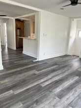 Building Photo - 337 Saint Lawrence Ave