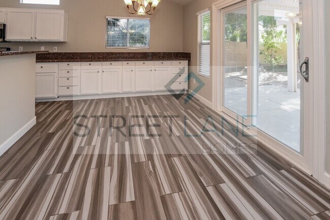 Foto del edificio - 1069 Pincay Dr