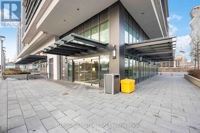 Building Photo - 3985 Grand Park Dr