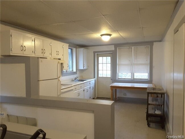 Building Photo - 29 Catskill Ave