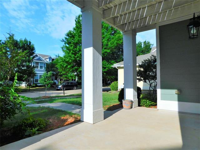 Building Photo - 1941 St.Simons St