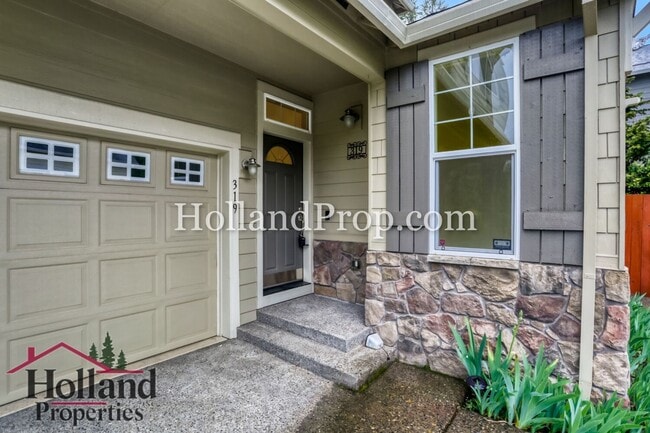 Foto del edificio - Must See, Beautiful 4 bedroom home in Hillsboro