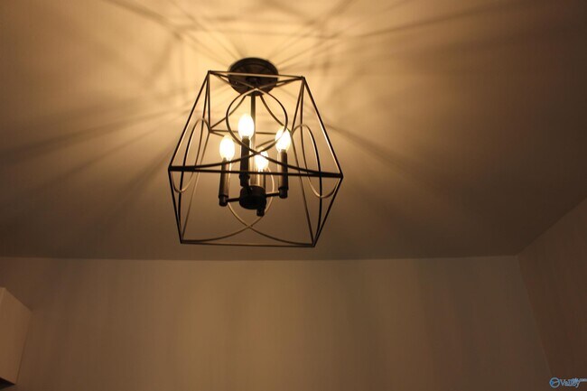 Foto del edificio - 1204 Liberty Dr