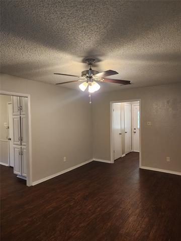 Foto del edificio - 2625 Putnam St