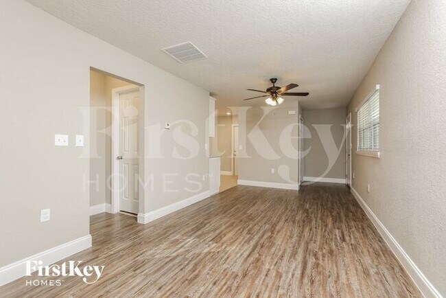 Foto del edificio - 288 Gary Blvd