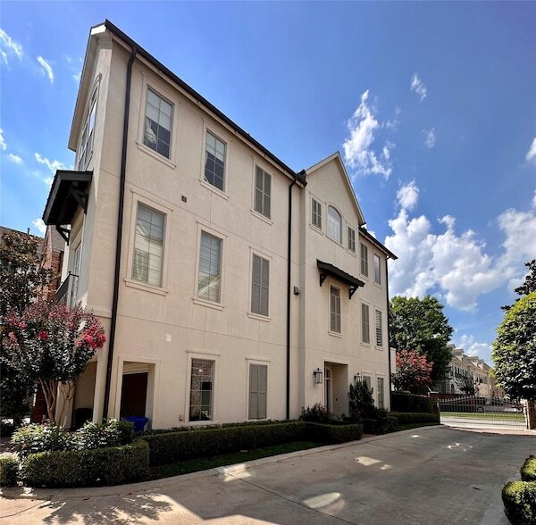 Foto del edificio - 1976 Woodbury Street
