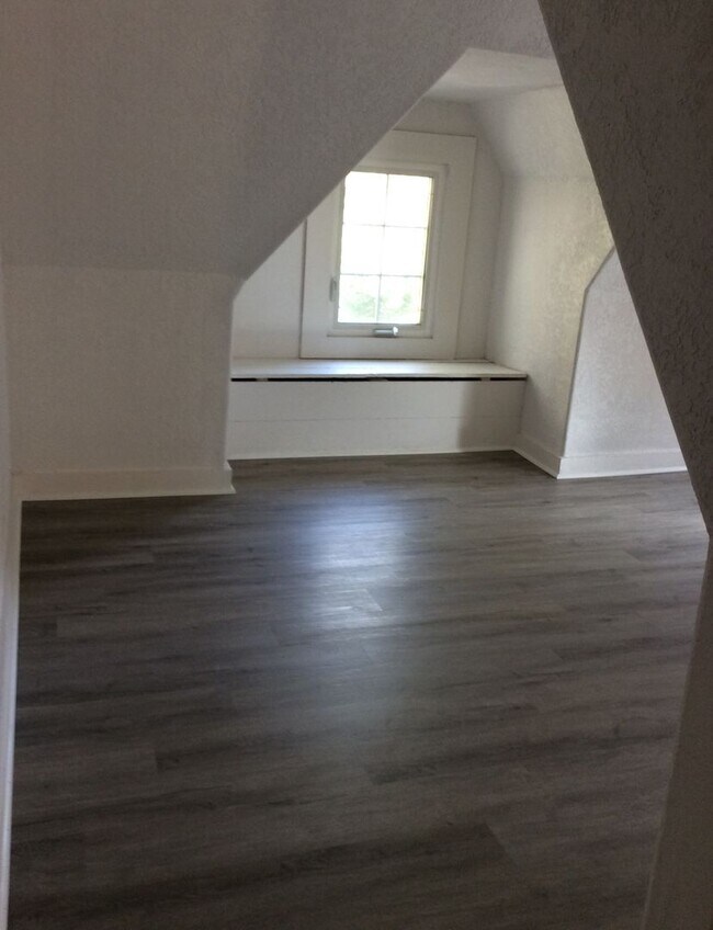 Foto del edificio - Charming Marysville Home with Bonus Space & Fenced Yard!