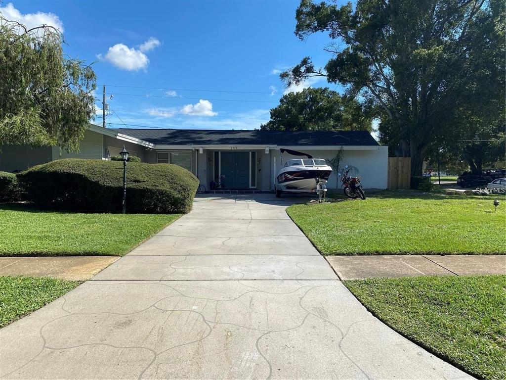 Primary Photo - 2219 St Charles Dr
