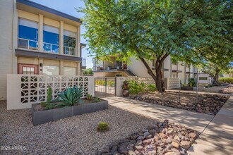 Building Photo - 7315 E Northland Dr