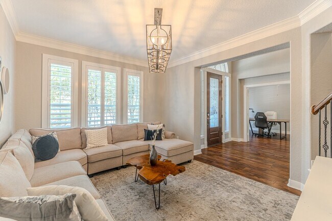 Foto del edificio - 2 Graylin Woods Pl