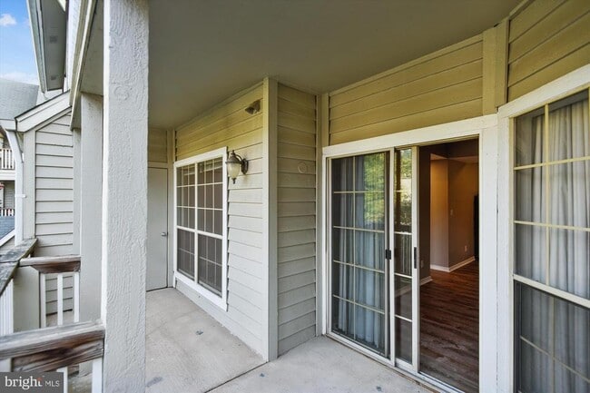 Building Photo - 12162 Penderview Ln