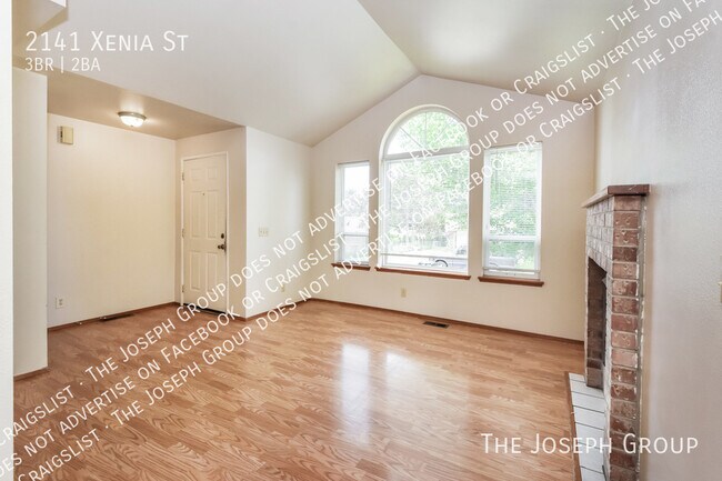 Building Photo - 2141 Xenia St