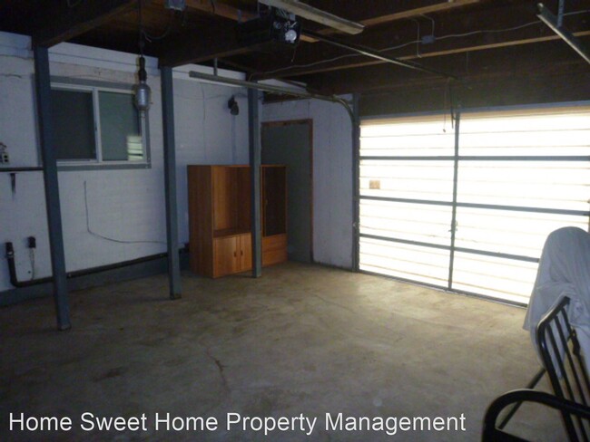 Building Photo - 2 br, 1 bath House - 325 Clover Creek Ave NW