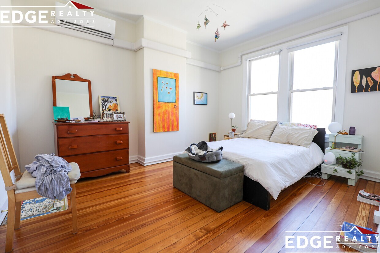 Foto principal - 1757 Commonwealth Ave