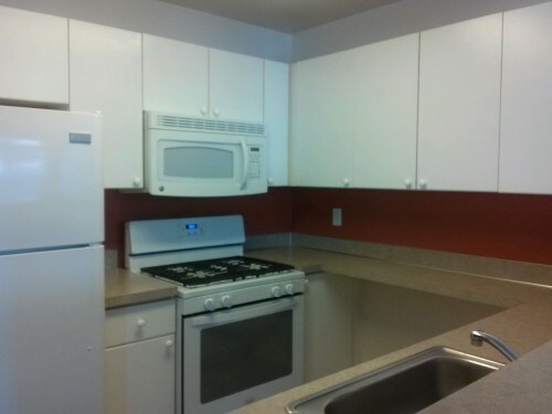 Building Photo - Lee Plaza Apartments - 1 bedroom