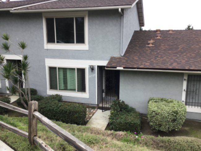 Building Photo - 1647 Sonora Dr