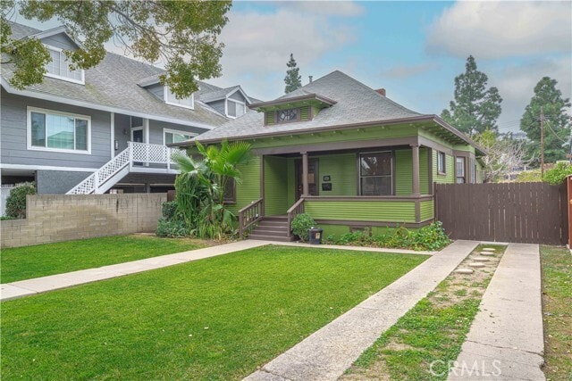 Building Photo - 123 S Olive St