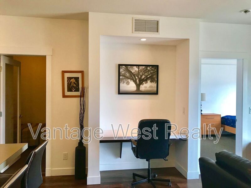 Photo principale - 975-975 Academy Way