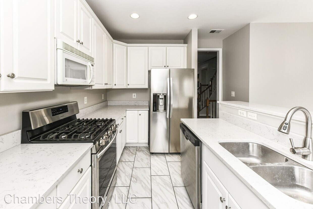 Primary Photo - 3 br, 3.5 bath House - 1617 Leeds Castle Dr