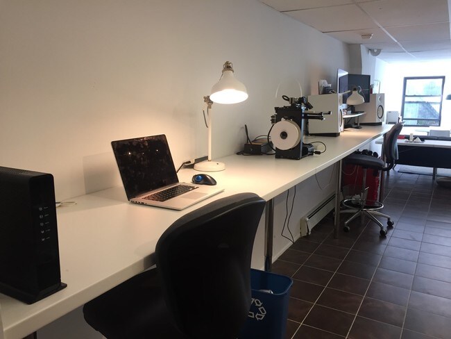 Interior Photo - 156 E 109th St