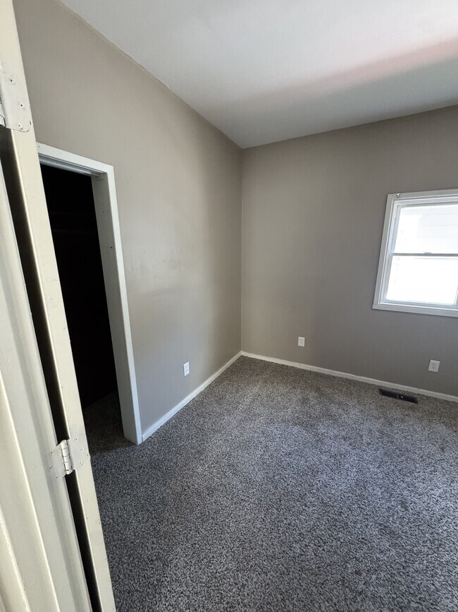 Foto del edificio - 206 N Sutphin St