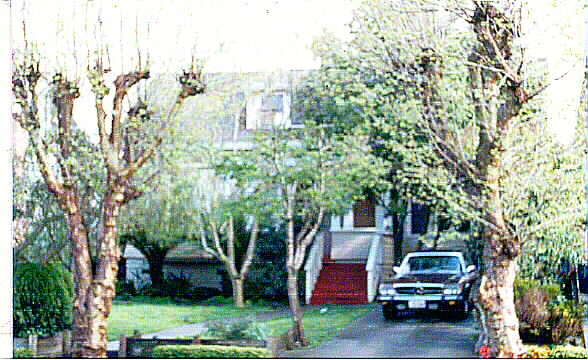 Building Photo - 132 Santa Clara Ave