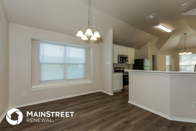 Building Photo - 3712 Verde Dr