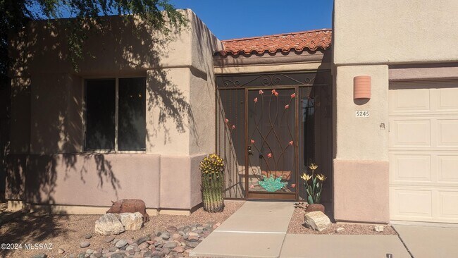 Building Photo - 5245 N Sterling Springs Dr