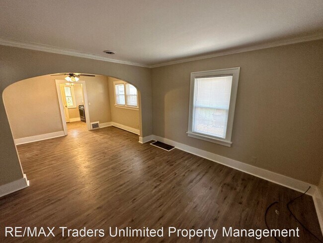 Foto del edificio - 2 br, 1 bath House - 409 Tracy St.