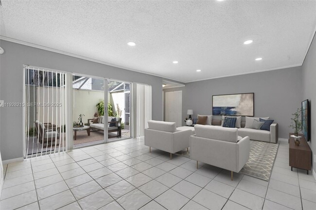 Foto del edificio - 5850 NW 57th Ave