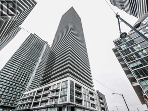 Building Photo - 70 Annie Craig Dr