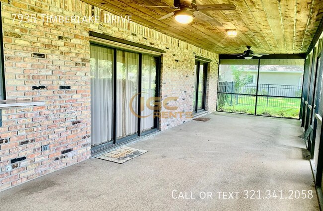 Foto del edificio - 7935 Timberlake Dr