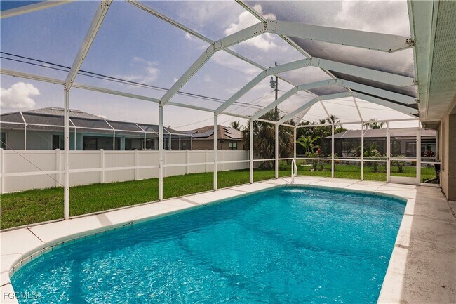 Foto del edificio - 2107 SW 30th Terrace