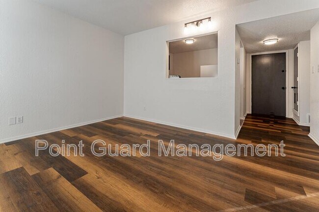 Building Photo - 1508 Oxford Pl