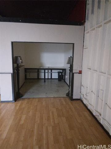 Building Photo - 150 N King St