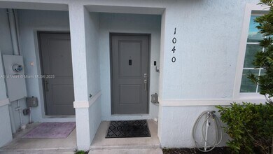 Building Photo - 1040 NW 5th Terrace